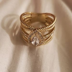 Womens gold ring